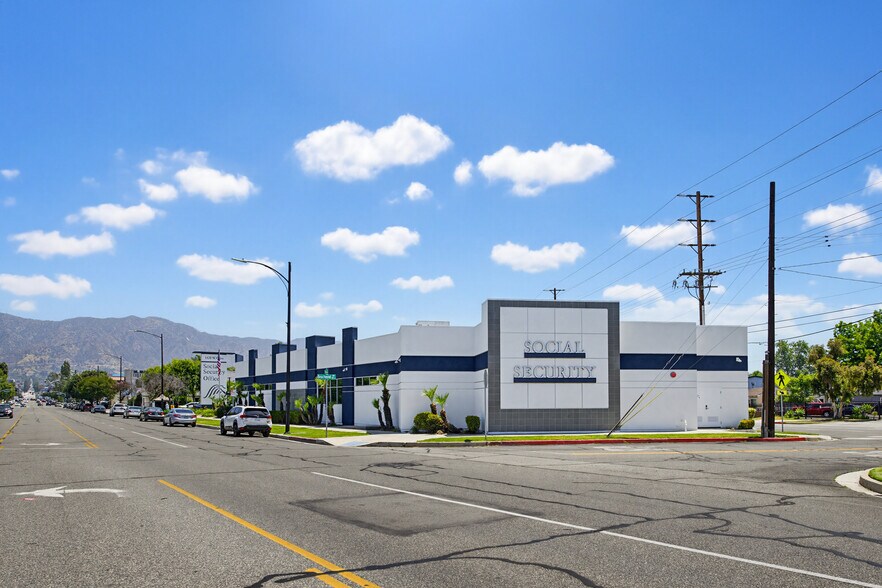 More Photos Of 1420 W Olive Ave, Burbank Office For Sale
