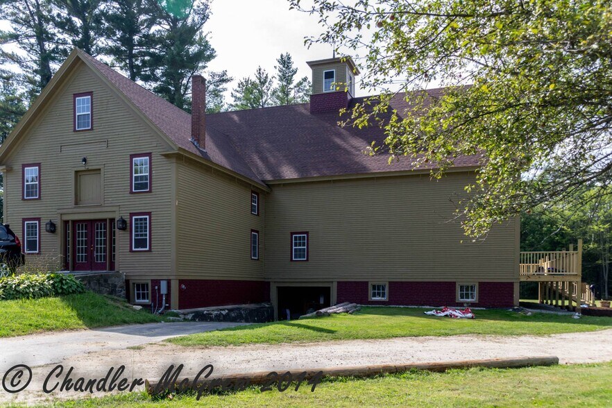 Primary Photo Of 164 Mayville Rd, Bethel Specialty For Sale