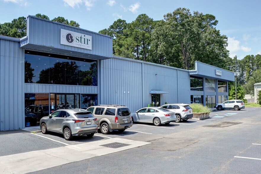 More Photos Of 505 US Highway 80 W, Pooler Service For Lease
