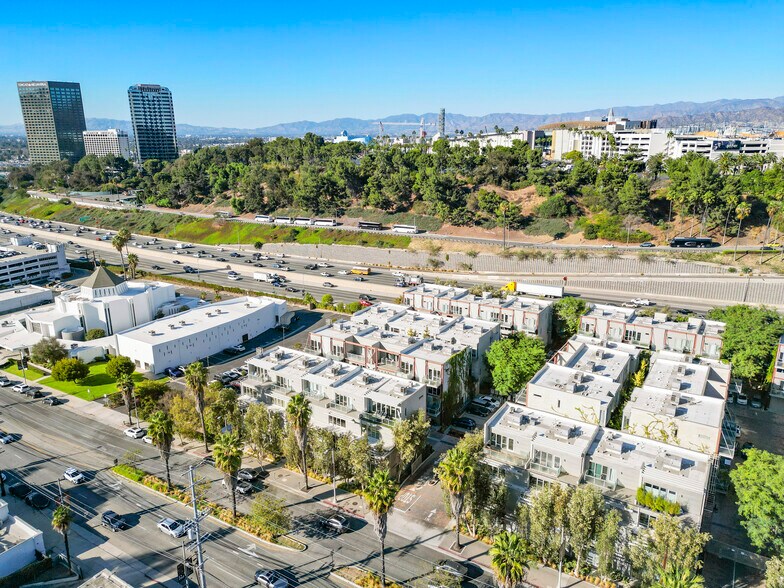More Photos Of 3450 Cahuenga Blvd W, Los Angeles Office Residential For Lease