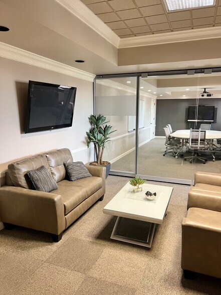More Photos Of 7 Office Park Dr, Little Rock Office For Lease