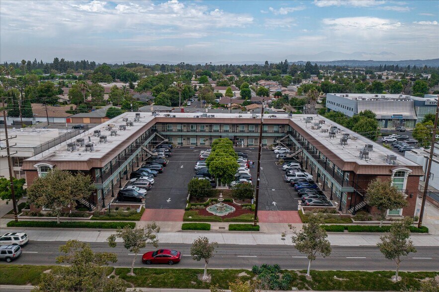 Primary Photo Of 1913 E 17th St, Santa Ana Office For Sale