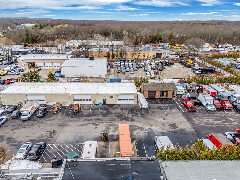 More Photos Of 1595 Route 112, Port Jefferson Station Warehouse For Lease