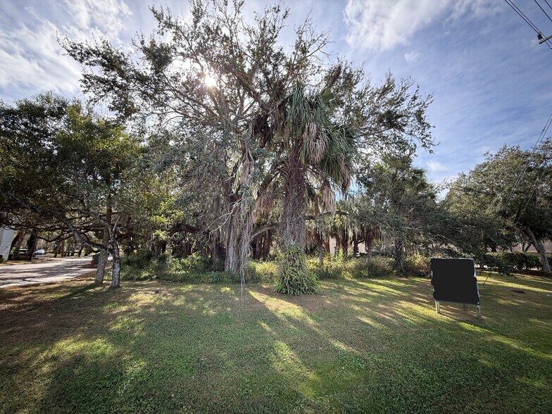 More Photos Of Hibiscus Blvd, Melbourne Land For Sale