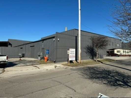 More Photos Of 315 Brighton St, La Porte Manufacturing For Lease