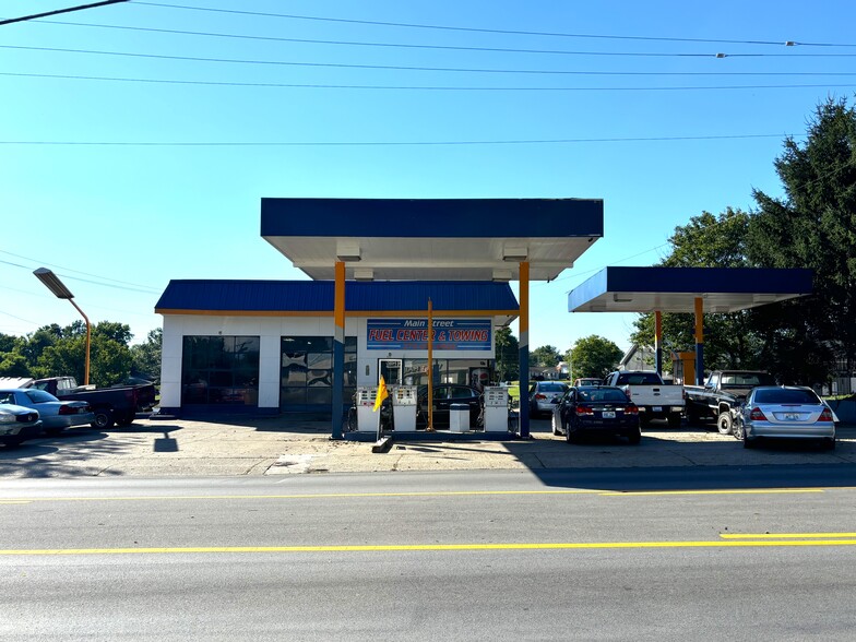 Primary Photo Of 355 W Main St, Lebanon Service Station For Sale