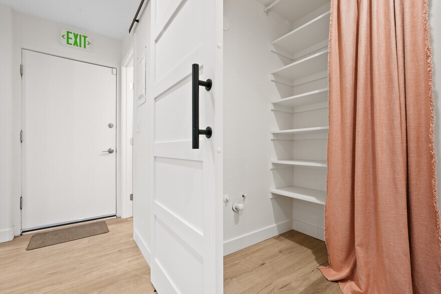 More Photos Of 1549 S 1100 E, Salt Lake City Office For Lease