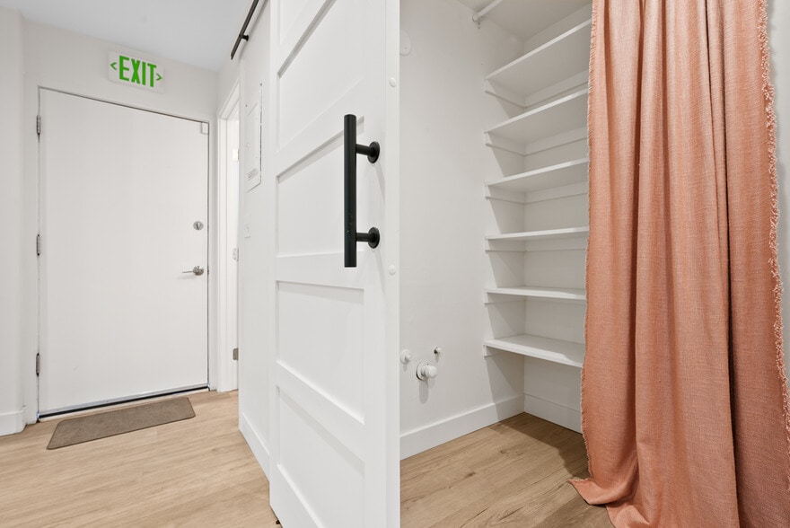 More Photos Of 1549 S 1100 E, Salt Lake City Office For Lease