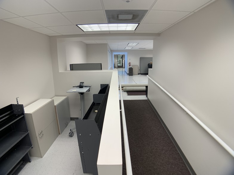 More Photos Of 1401 E 22nd Ave, Tampa Office For Sale