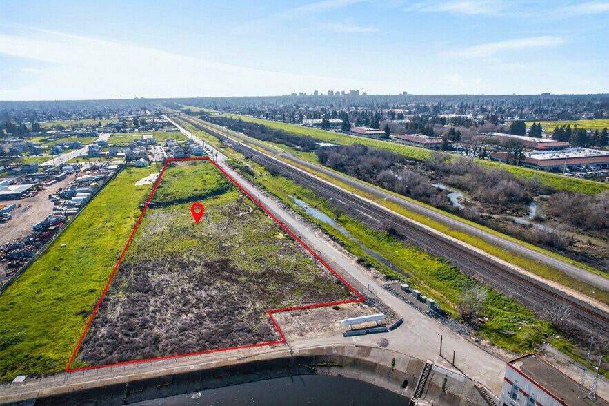 More Photos Of 7 Morrison Ave, Sacramento Land For Sale