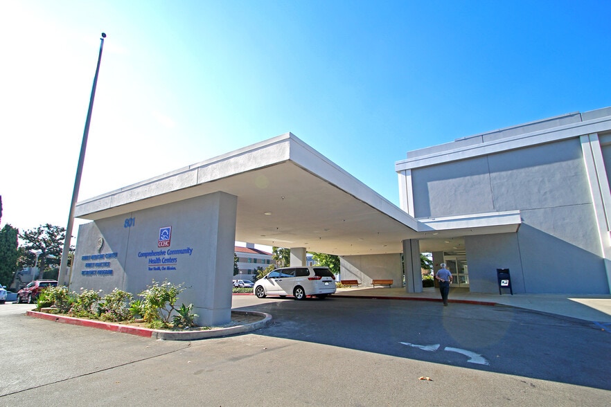 More Photos Of 801 S Chevy Chase Dr, Glendale Medical For Lease
