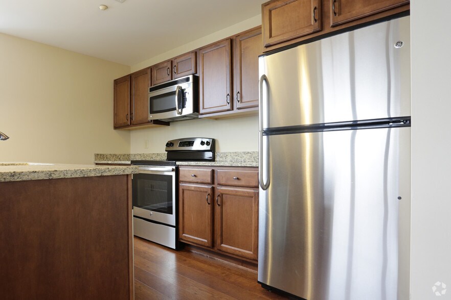 More Photos Of 528 N New St, Bethlehem Apartments For Sale