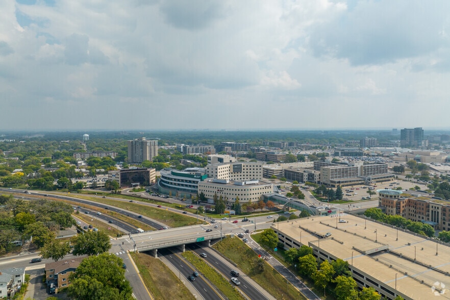 More Photos Of 6545 France Ave S, Edina Medical For Lease