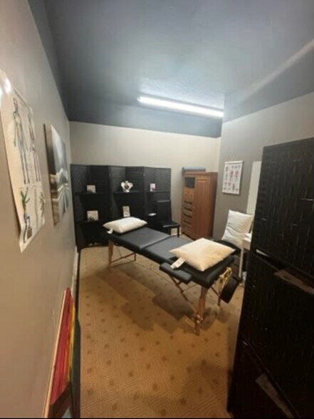 More Photos Of 400-448 N Freedom Blvd, Provo Storefront Retail Office For Lease