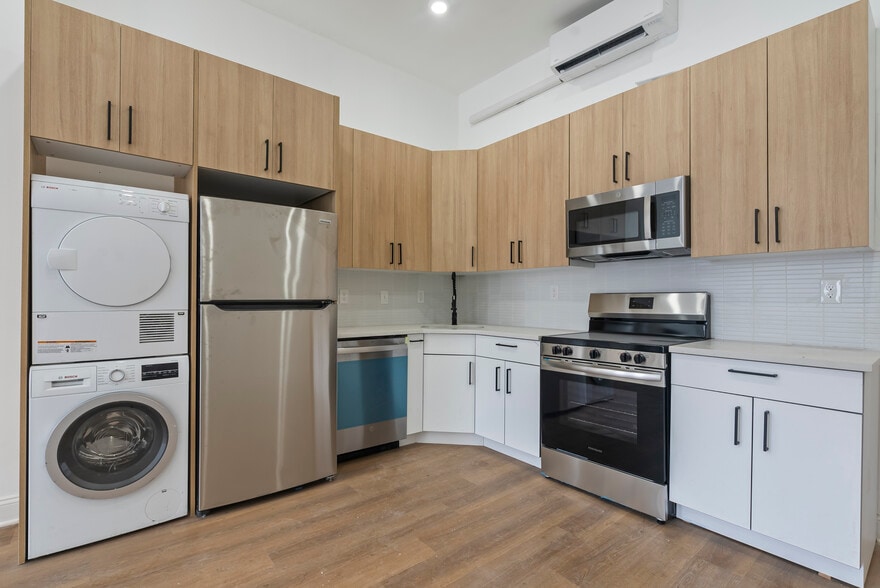 More Photos Of 1618 S Broad St, Philadelphia Apartments For Sale