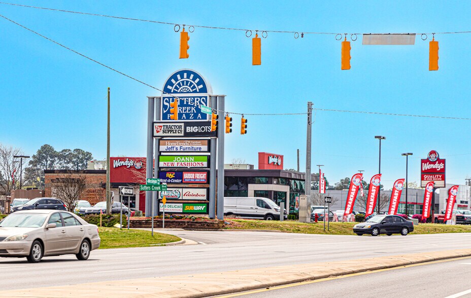 More Photos Of 949 N Wesleyan Blvd, Rocky Mount Fast Food For Sale