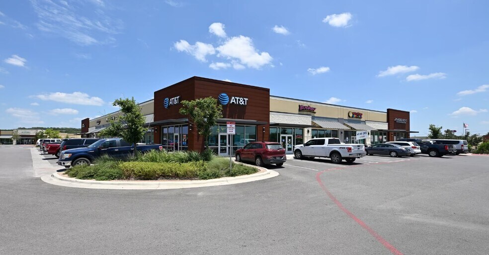More Photos Of 281 Singing Oaks, Spring Branch Storefront For Sale