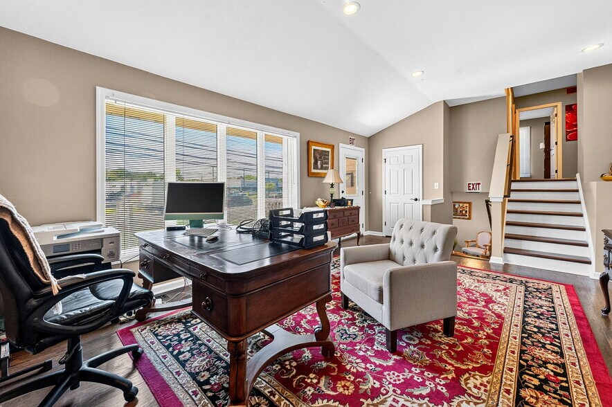 More Photos Of 79 S Maple Ave, Marlton Office For Sale