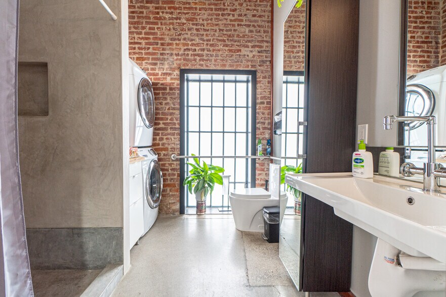 More Photos Of 821 Lime Ave, Long Beach Loft Creative Space For Sale