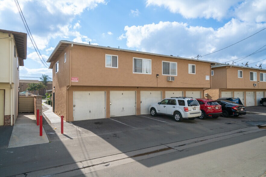 More Photos Of 2135 W Ball Rd, Anaheim Apartments For Sale