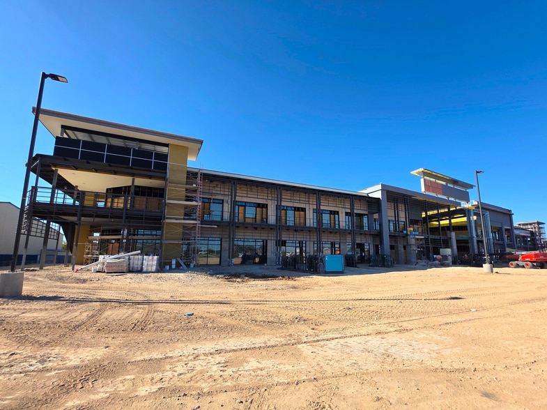 More Photos Of Shaenfield & Loop 1604, San Antonio Unknown For Lease