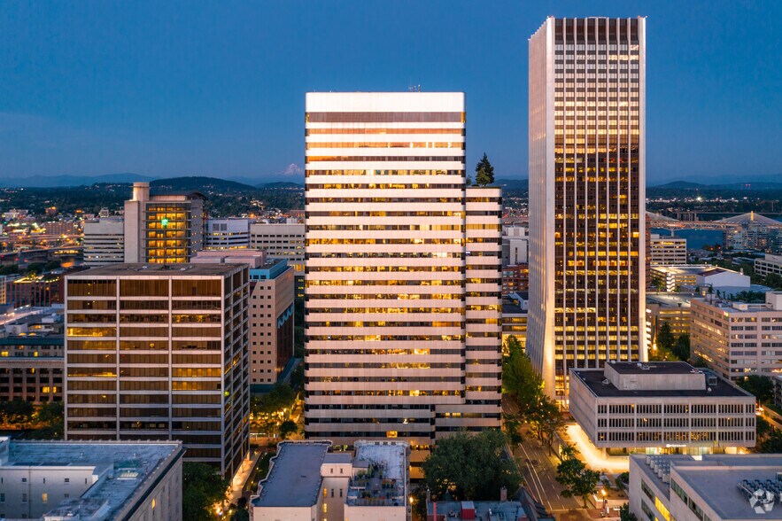 More Photos Of 1211 SW 5th Ave, Portland Office For Lease