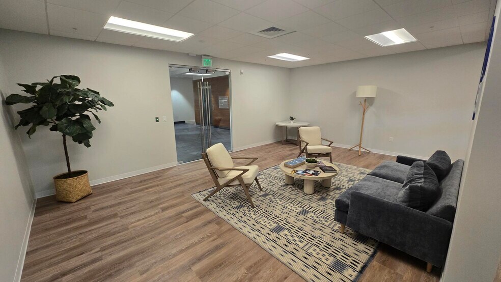 More Photos Of 1501 Belle Isle Ave, Mount Pleasant Office For Lease