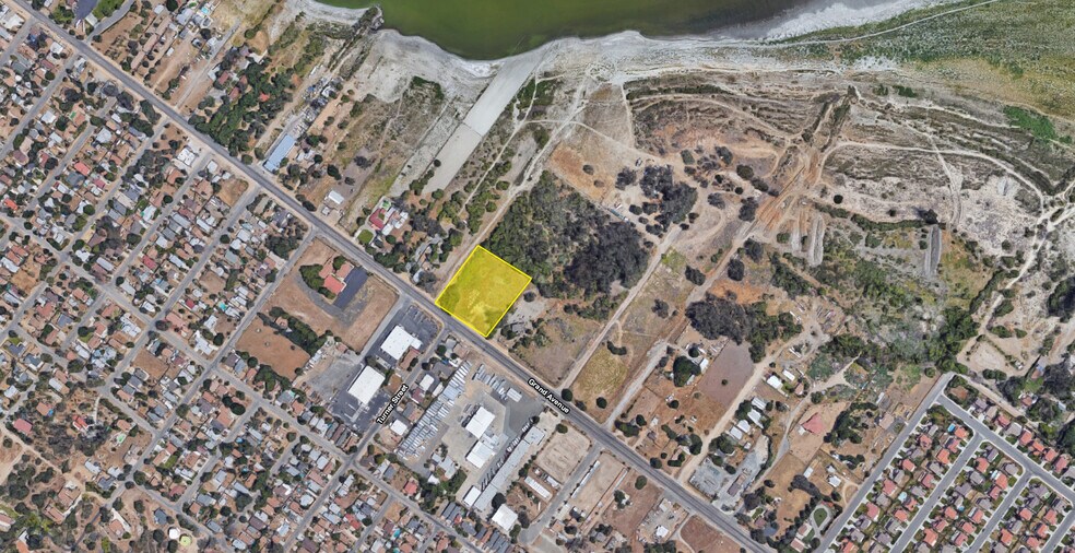 More Photos Of Grand Avenue Ave, Lake Elsinore Land For Sale
