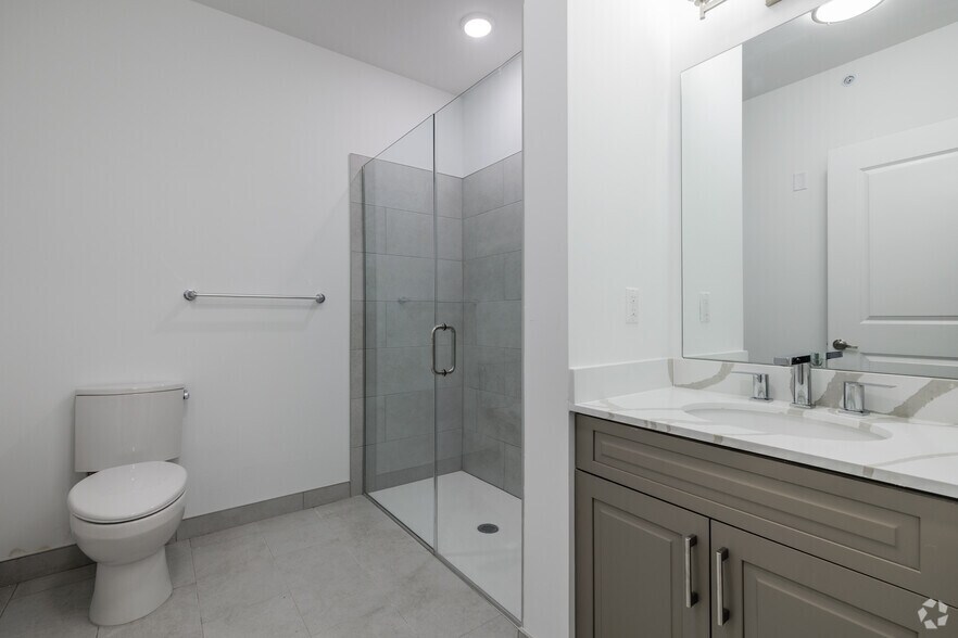 More Photos Of 110 Bergen Tpke, Little Ferry Apartments For Lease