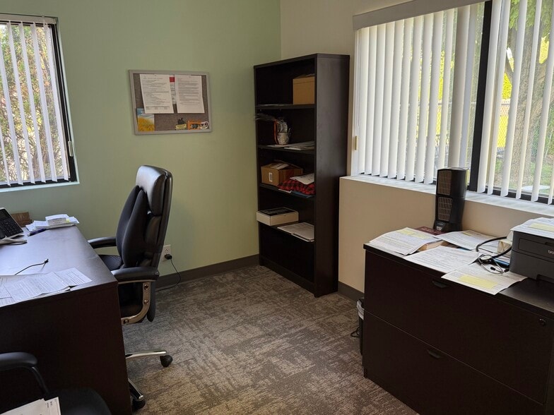 More Photos Of 34 Scotch Rd, Ewing Medical For Sale