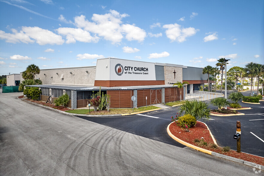 Primary Photo Of 10011 S US Highway 1, Port Saint Lucie Freestanding For Lease