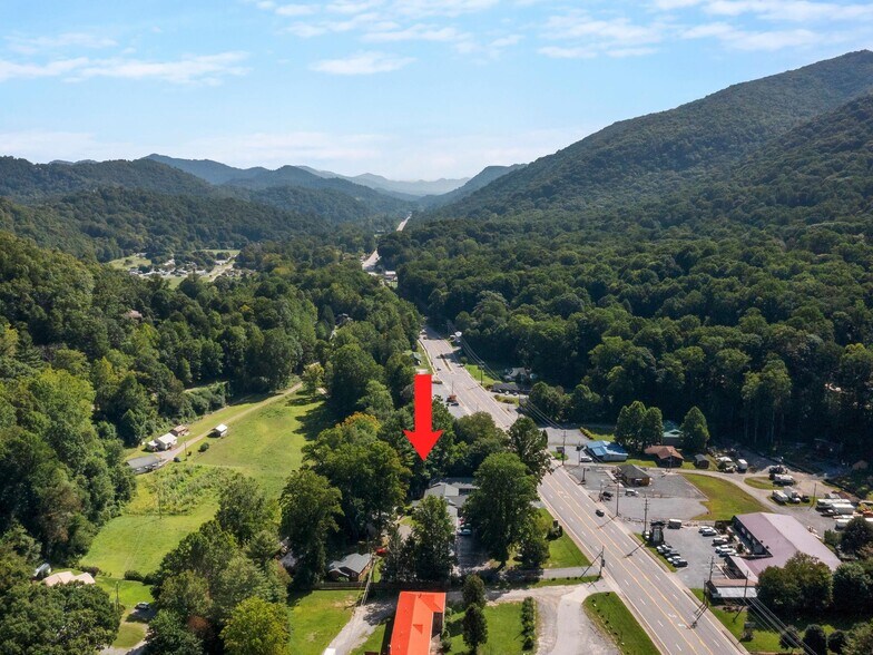 More Photos Of 2474 Soco Rd, Maggie Valley Hotel For Sale