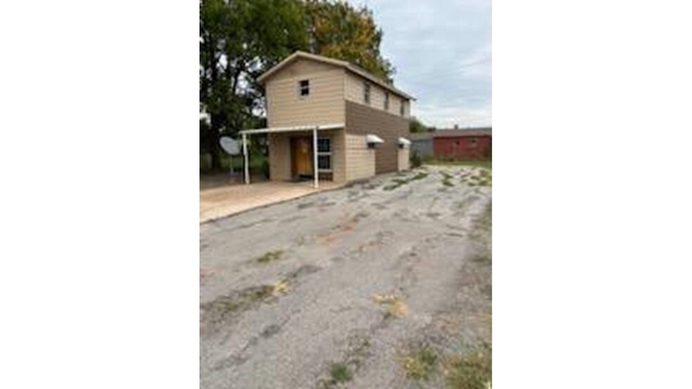 Primary Photo Of 512 1st Street, Waurika Office For Sale