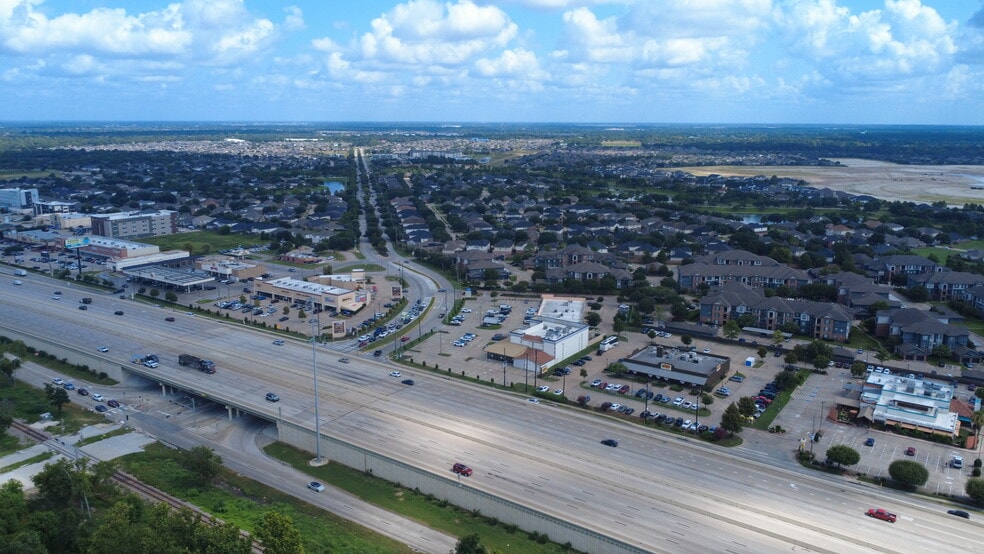 More Photos Of 14106 Mueschke Rd, Cypress Storefront Retail Office For Lease