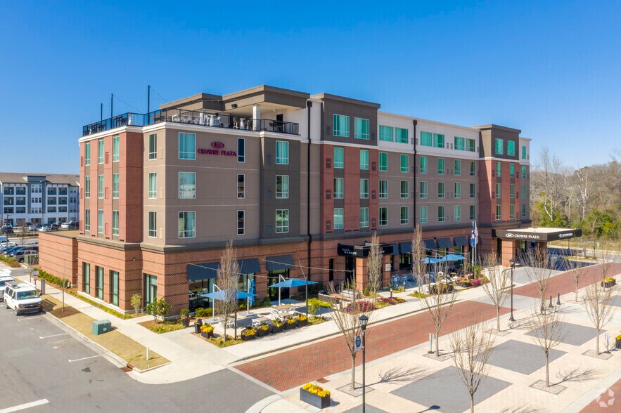 Primary Photo Of 1060 Center St, North Augusta Hotel For Sale