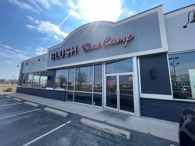 More Photos Of 3709 S Providence Rd, Columbia General Retail For Sale