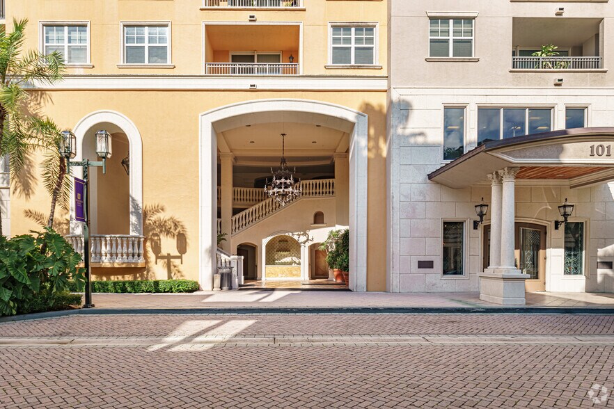 More Photos Of 101 S Plaza Real, Boca Raton Unknown For Lease