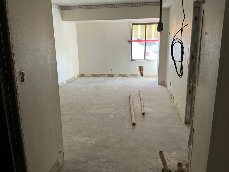 More Photos Of 34 W 2nd St, Reno Apartments For Sale