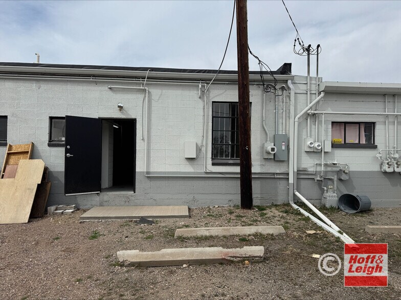 More Photos Of 1490-1494 Carr St, Lakewood General Retail For Sale