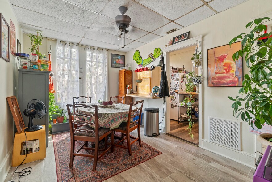 More Photos Of 103 W 29th St, Baltimore Apartments For Sale