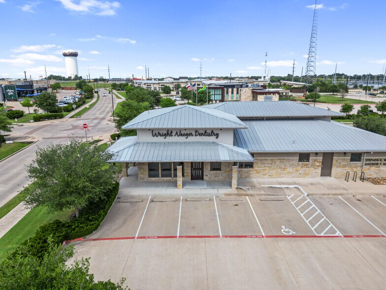 More Photos Of 4528 Mills Park Cir, College Station Office For Sale
