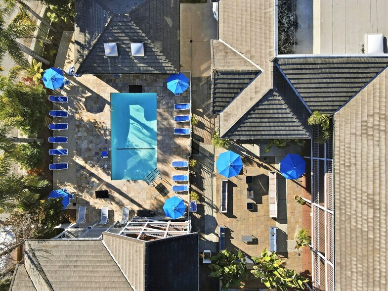 More Photos Of 600 Riverside Ave, Santa Cruz Hotel For Sale