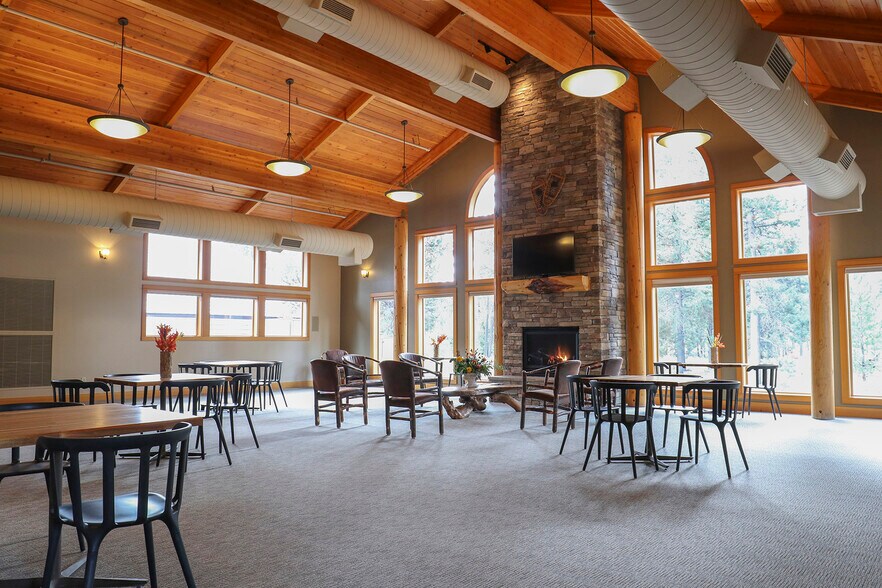 More Photos Of 18135 Cottonwood Rd, Sunriver General Retail For Sale