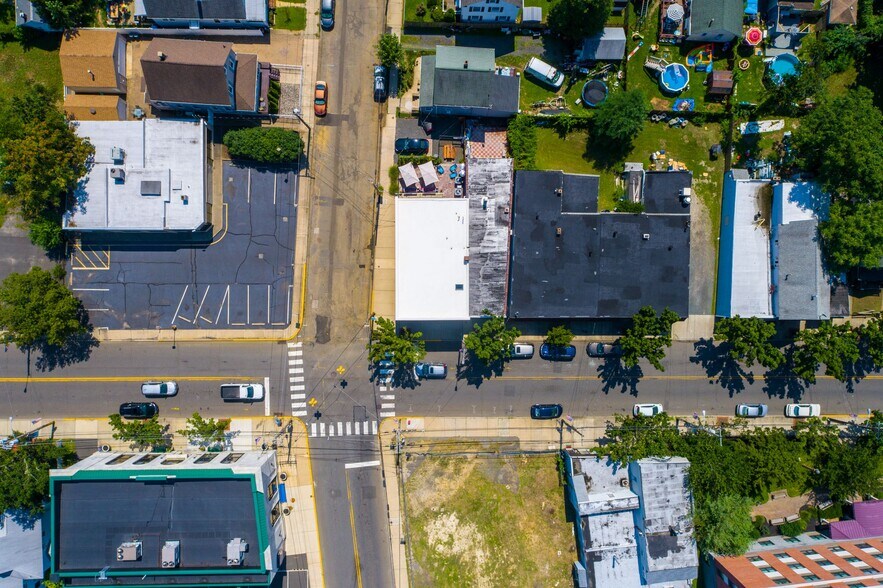 More Photos Of 32 Church St, Keansburg Storefront Retail Office For Sale
