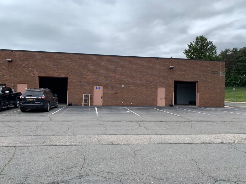 More Photos Of 8500 Cinder Bed Rd, Lorton Unknown For Lease