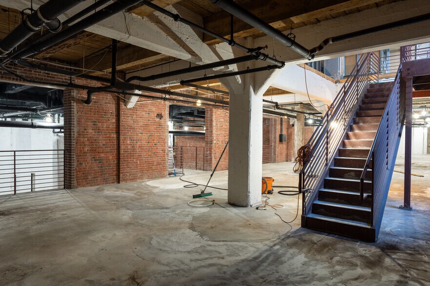 More Photos Of 1008-1010 Arch St, Philadelphia Apartments For Lease