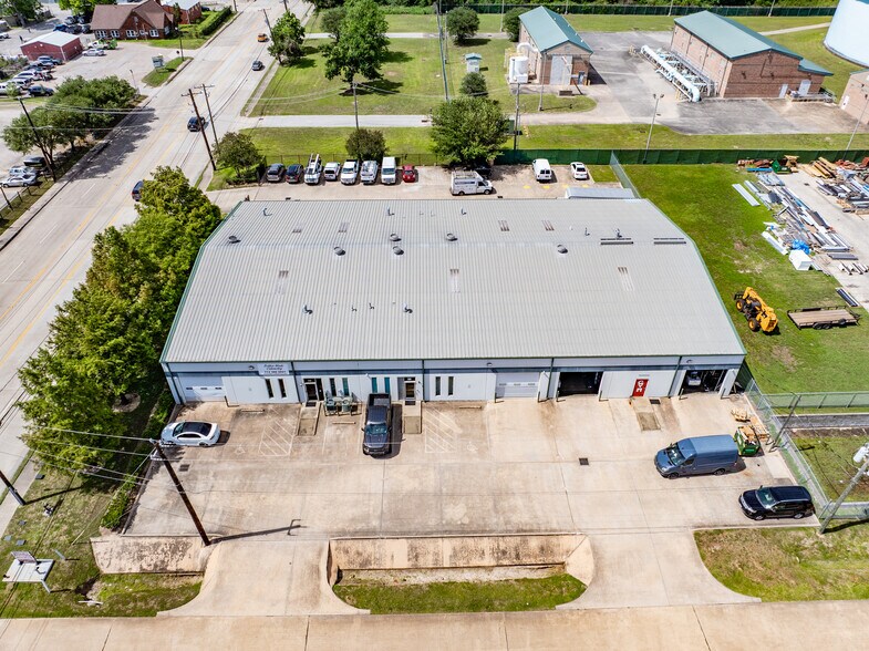 More Photos Of 1440 Brittmoore Rd, Houston Storefront For Lease