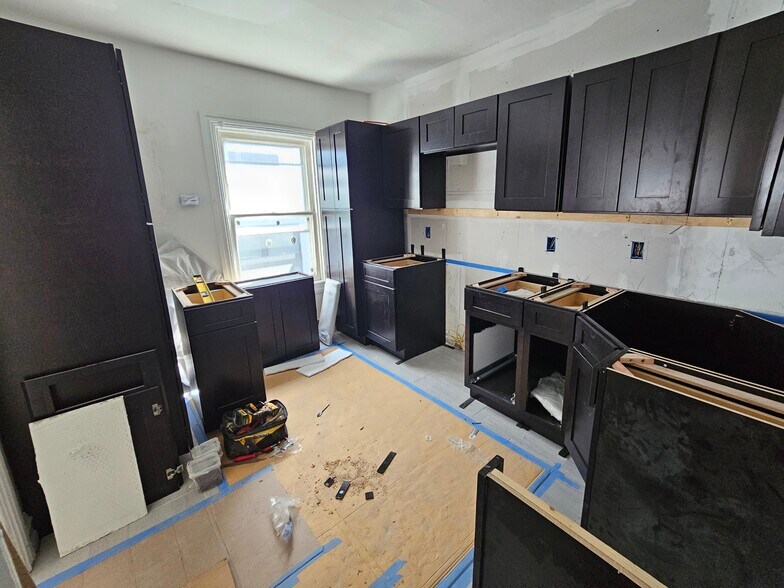 More Photos Of 960 W Hamilton St, Allentown Storefront Retail Residential For Sale