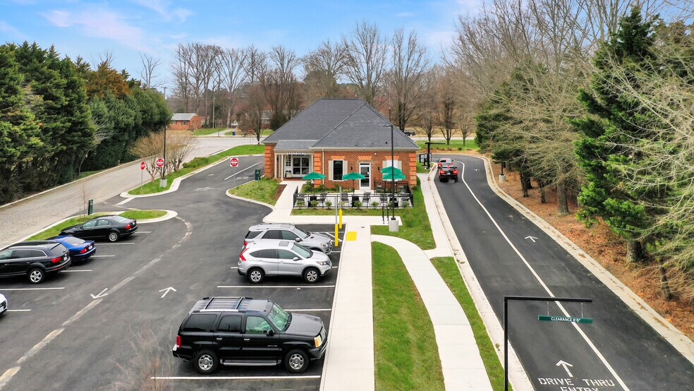 More Photos Of 1118 Courthouse Rd, North Chesterfield General Retail For Sale