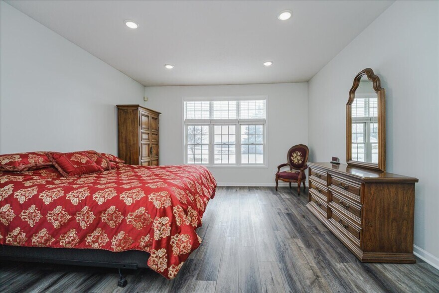 More Photos Of 12446 190th St, Milaca Lodge Meeting Hall For Sale